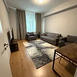 Deluxe Apartment With 2 Rooms L-Peony